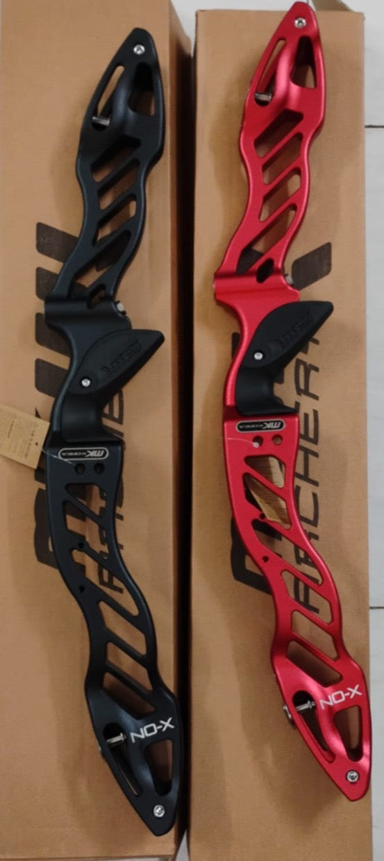 MK Korea X-ON RH Recurve Riser (25”)